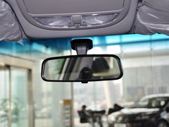 2013款 1.5L 手动 两厢 精英型