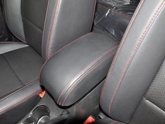 2013款 1.5L 手动 两厢 精英型