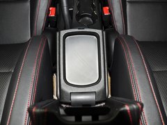 2013款 1.5L 手动 两厢 精英型