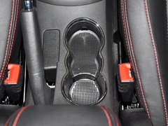 2013款 1.5L 手动 两厢 精英型