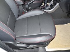 2013款 1.5L 手动 两厢 精英型