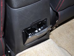 2013款 1.5L 手动 两厢 精英型