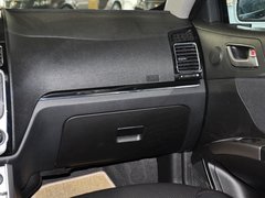 2013款 1.5L 手动 两厢 精英型