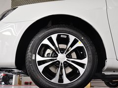 2013款 1.5L 手动 两厢 精英型
