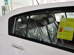 2013款 1.5L 手动 两厢 精英型