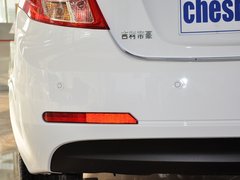 2013款 1.5L 手动 两厢 精英型