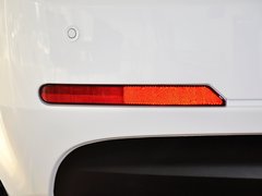 2013款 1.5L 手动 两厢 精英型