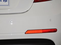 2013款 1.5L 手动 两厢 精英型