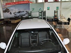 2013款 1.5L 手动 两厢 精英型