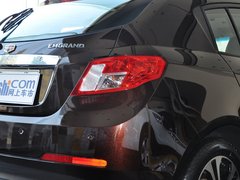 2013款 1.5L 手动 两厢 精英型