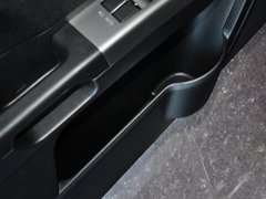 2013款 1.5L 手动 两厢 精英型
