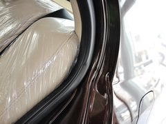 2013款 1.8L 手动 三厢 尊贵型