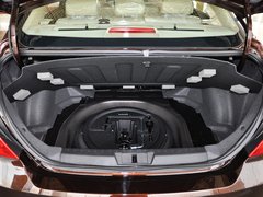2013款 1.8L 手动 三厢 尊贵型
