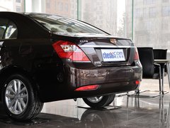 2013款 1.8L 手动 三厢 尊贵型