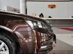 2013款 1.8L 手动 三厢 尊贵型