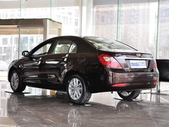 2013款 1.8L 手动 三厢 尊贵型