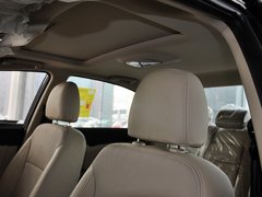 2013款 1.8L 手动 三厢 尊贵型