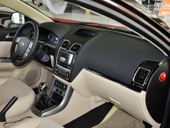 2013款 1.8L 手动 三厢 尊贵型