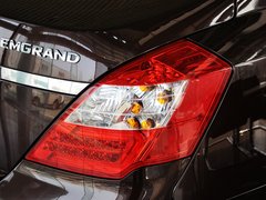 2013款 1.8L 手动 三厢 尊贵型