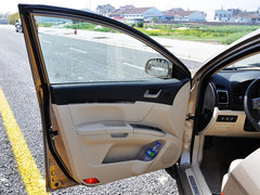2013款 1.8L 手动 三厢 尊贵型