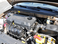 2013款 1.8L 手动 三厢 尊贵型