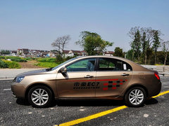 2013款 1.8L 手动 三厢 尊贵型