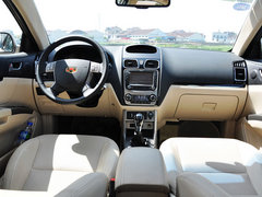2013款 1.8L 手动 三厢 尊贵型