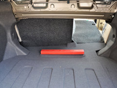 2013款 1.8L 手动 三厢 尊贵型