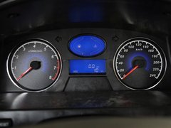 2013款 1.8L 手动 三厢 精英型