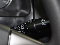 2013款 1.8L 手动 三厢 精英型