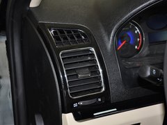 2013款 1.8L 手动 三厢 精英型