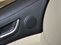 2013款 1.8L 手动 三厢 精英型
