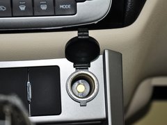 2013款 1.8L 手动 三厢 精英型