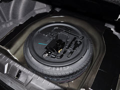 2013款 1.8L 手动 三厢 精英型