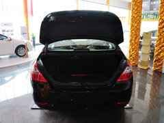 2013款 1.8L 手动 三厢 精英型