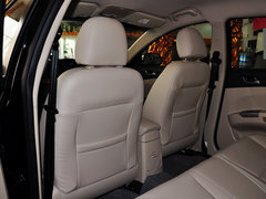 2013款 1.8L 手动 三厢 精英型