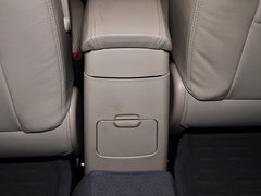 2013款 1.8L 手动 三厢 精英型