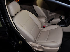 2013款 1.8L 手动 三厢 精英型