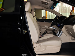 2013款 1.8L 手动 三厢 精英型
