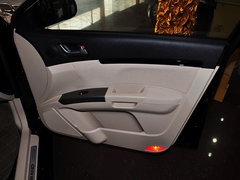 2013款 1.8L 手动 三厢 精英型