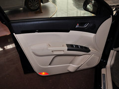 2013款 1.8L 手动 三厢 精英型