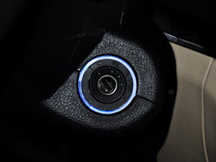 2013款 1.8L 手动 三厢 精英型