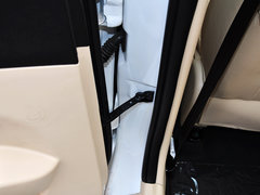 2013款 1.5L 手动 三厢 精英型