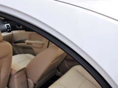 2013款 1.5L 手动 三厢 精英型