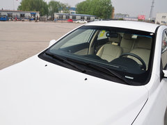2013款 1.5L 手动 三厢 精英型