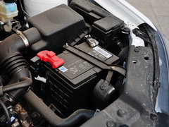 2013款 1.5L 手动 三厢 精英型