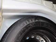 2013款 1.5L 手动 三厢 精英型