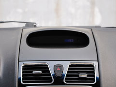 2013款 1.5L 手动 三厢 精英型