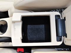 2013款 1.5L 手动 三厢 精英型
