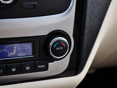 2013款 1.5L 手动 三厢 精英型